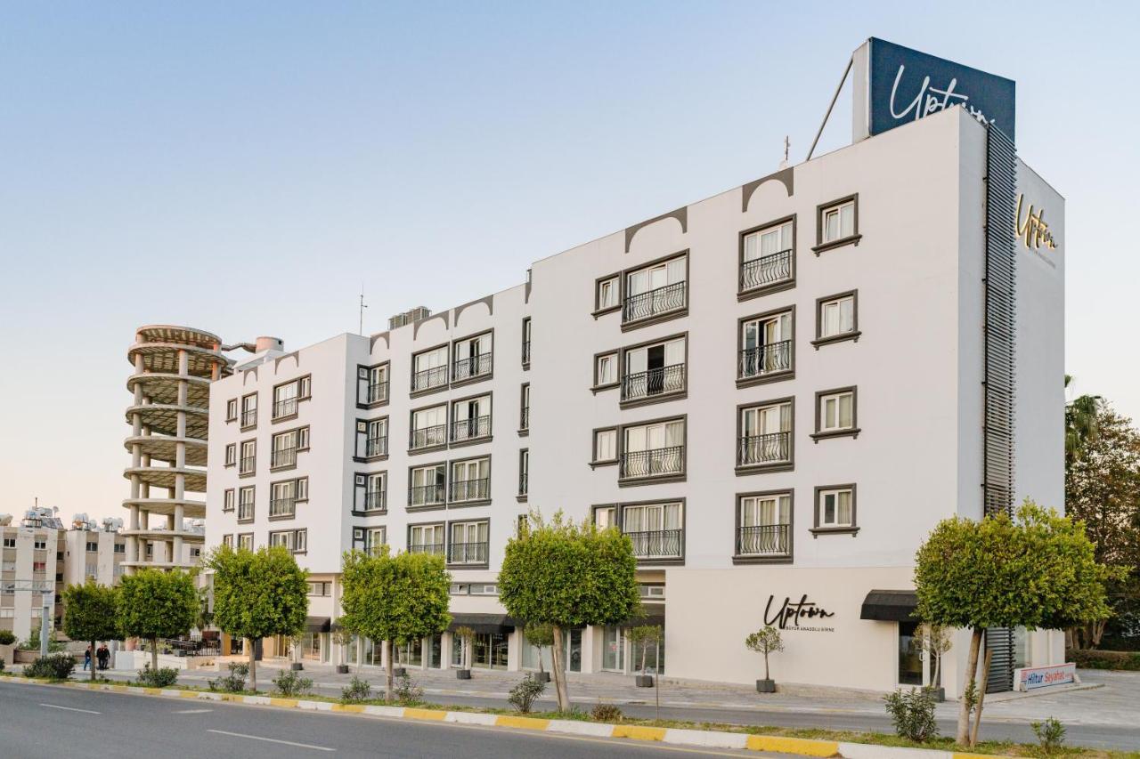 Uptown Bueyuek Anadolu Girne Hotel エクステリア 写真